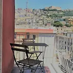 Napoliday Couette-café 4*