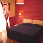 Couette-café Napoliday 4*