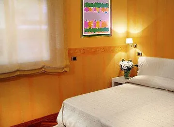 Couette-café Napoliday Naples