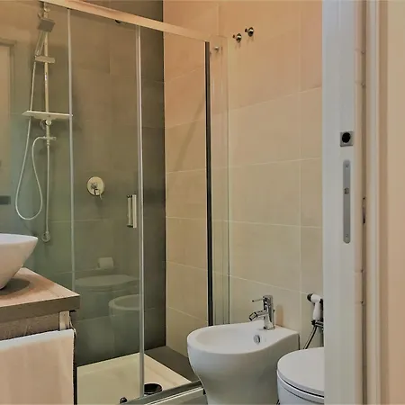 Napoliday Bed and Breakfast 4*