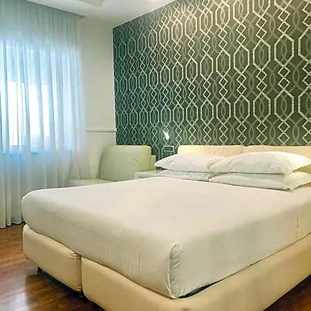 Napoliday Bed & Breakfast