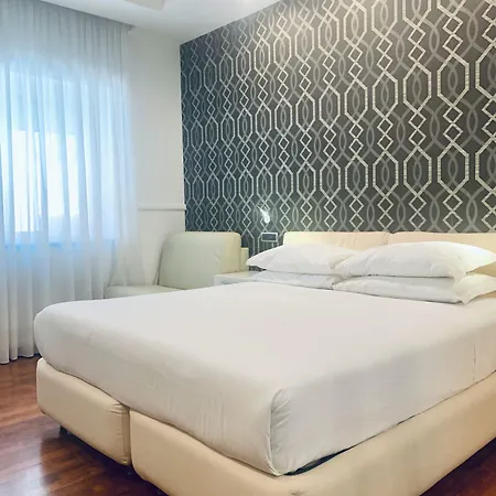 Napoliday Bed & Breakfast 4*