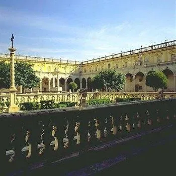Napoliday Bed & Breakfast