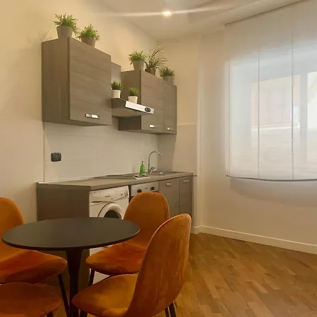 Oda ve Kahvaltı Napoliday 4*